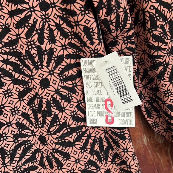 LulaRoe Debbie NWT - Picture 2 of 6